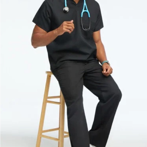 Scrub set - Picture 3 of 7